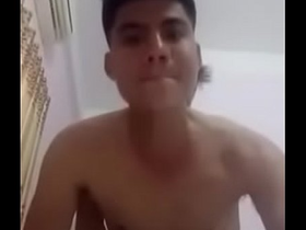 Trai thẳng chịch mc thành khẩn  sđt : 098 138 4405